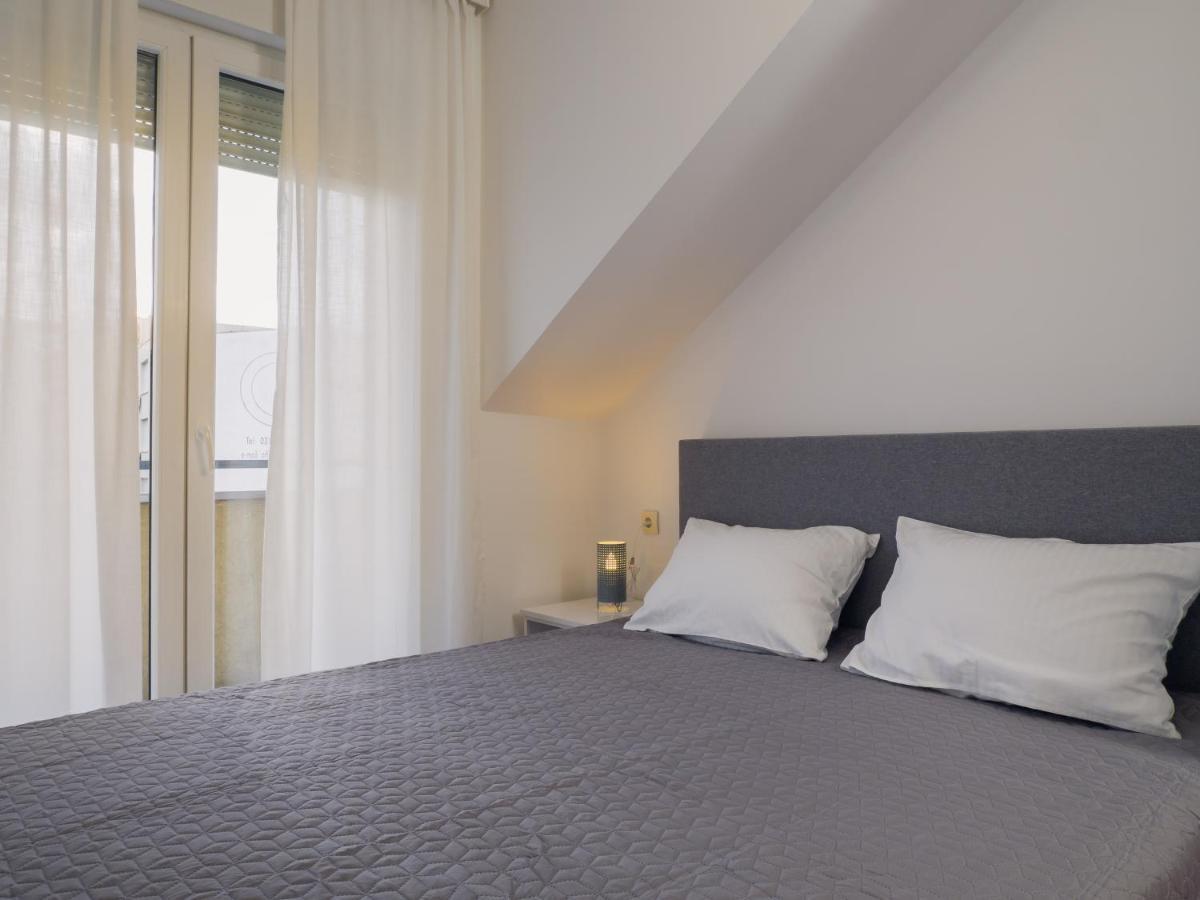 Apartment Neo 2 Free Parking Novi Sad Luaran gambar